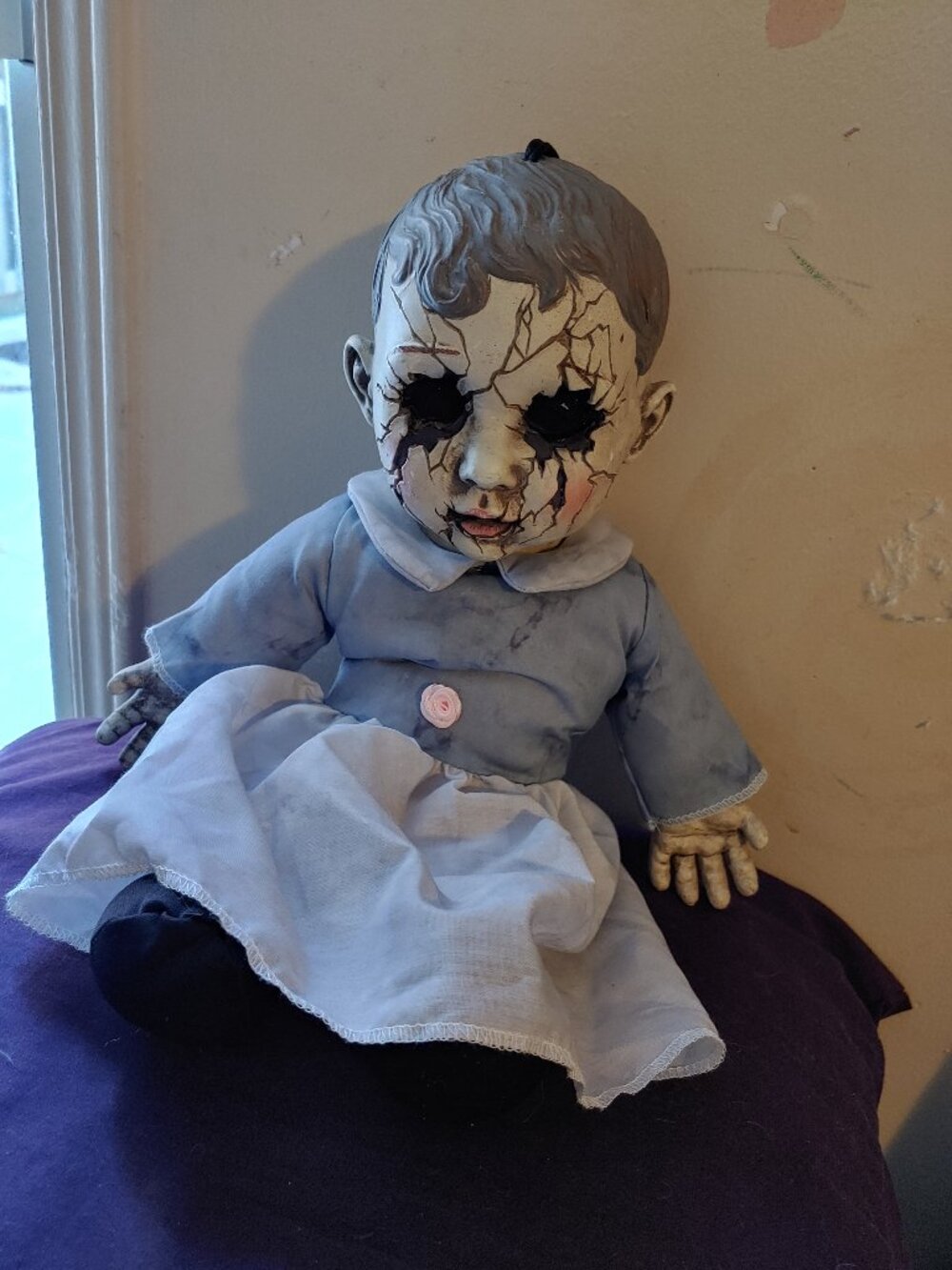 Halloween Creepy Doll